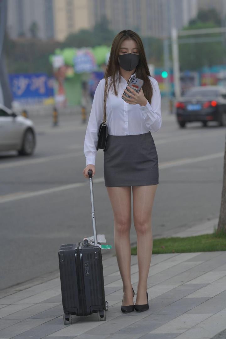 微密圈希希:揭秘性感女神的私密世界,火辣身材让你欲罢不能 2 微密圈希希:揭秘性感女神的私密世界,火辣身材让你欲罢不能