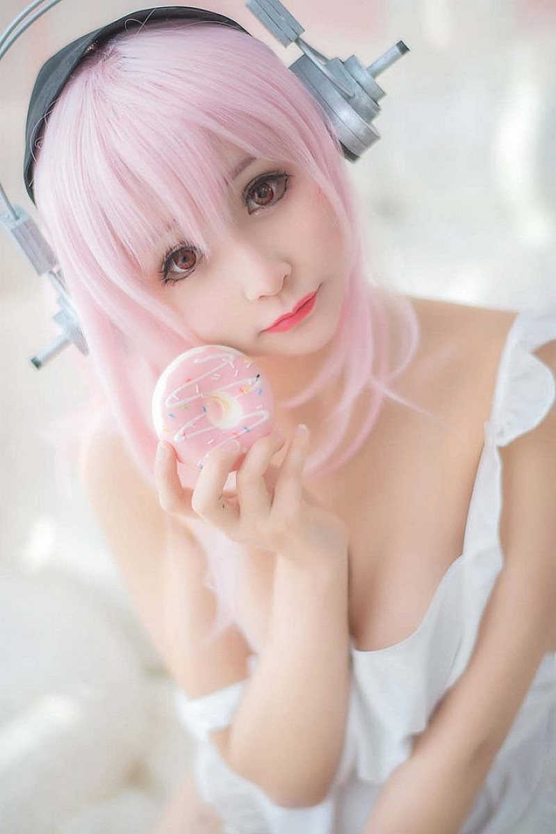 邦尼小职员写真:欲望与现实交错的极致诱惑 3 邦尼小职员写真:欲望与现实交错的极致诱惑