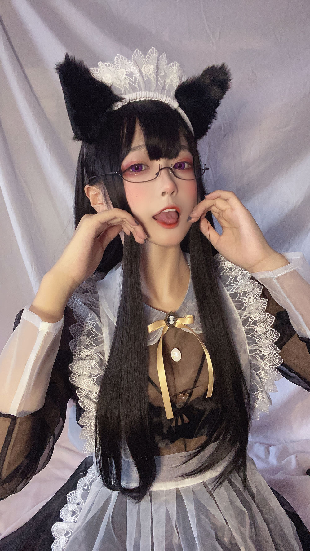 欲罢不能的秀人女神妙可可:写真界的性感旋风全揭秘 3 欲罢不能的秀人女神妙可可:写真界的性感旋风全揭秘