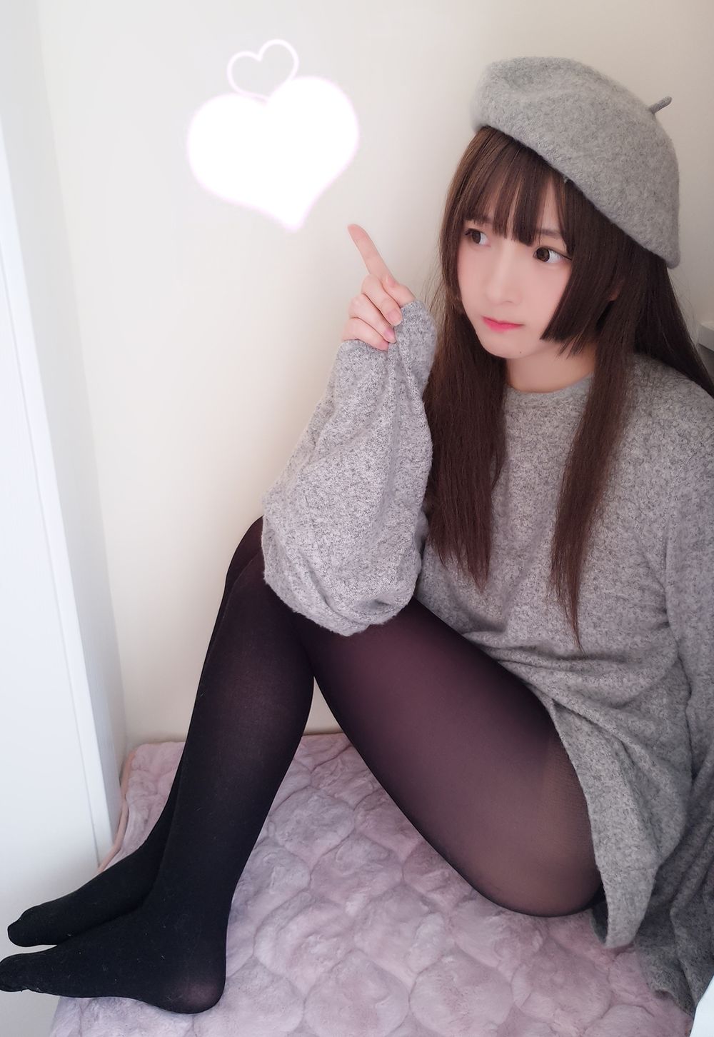 草莓味的奈奈兔喵小吉:甜美与热辣的COS觉醒 3 草莓味的奈奈兔喵小吉:甜美与热辣的COS觉醒