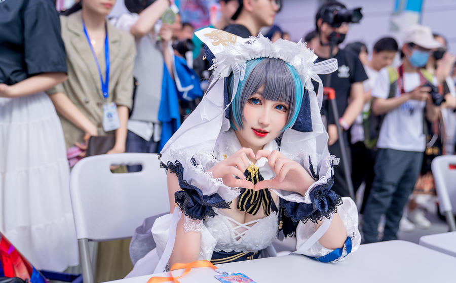 超辣的林一:从浙江小城到网红女神的华丽蜕变之路 2 超辣的林一:从浙江小城到网红女神的华丽蜕变之路