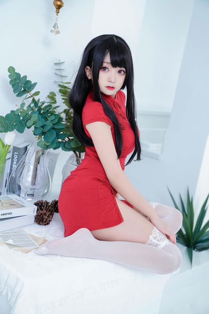 揭秘咬一口妃妃酱的微密圈:甜美反差炸裂你的心跳 1 揭秘咬一口妃妃酱的微密圈:甜美反差炸裂你的心跳