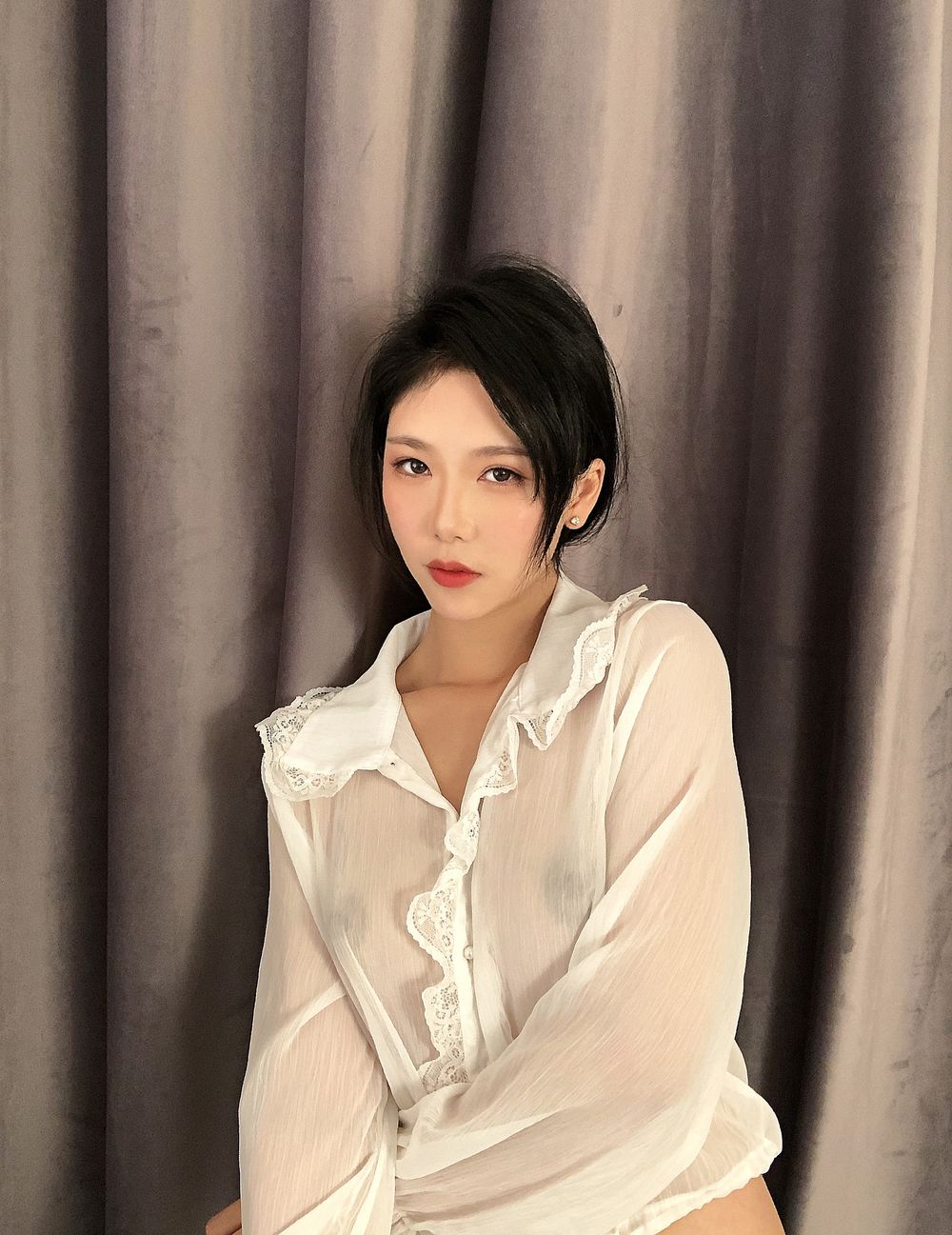 微密圈熊暴尼揭秘:火辣身材与私密福利大放送 3 微密圈熊暴尼揭秘:火辣身材与私密福利大放送