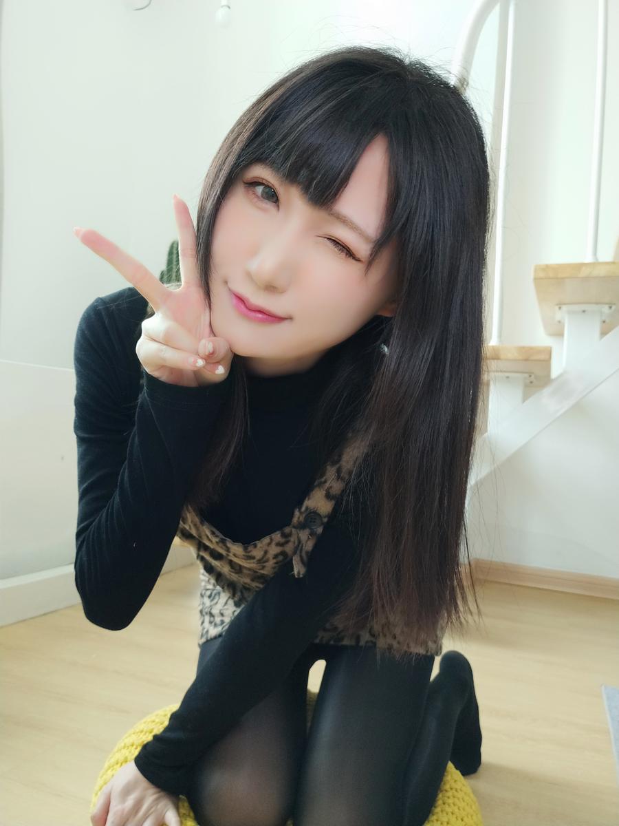 微密圈小哭包不哭尺度爆表!167万粉丝女神私密热舞福利全曝光 4 微密圈小哭包不哭尺度爆表!167万粉丝女神私密热舞福利全曝光