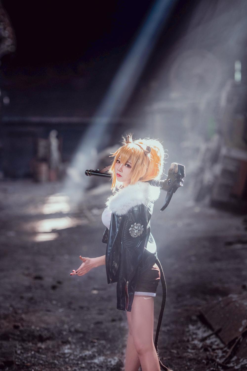 无影喵喵ghost:性感、神秘与才华并存的猫系Coser,掀翻二次元圈的天蝎女王 4 无影喵喵ghost:性感、神秘与才华并存的猫系Coser,掀翻二次元圈的天蝎女王