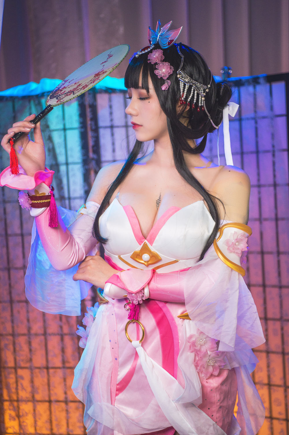 兔胖胖min:从二次元走向现实的甜美御姐,她凭什么俘获30万粉丝芳心? 4 兔胖胖min:从二次元走向现实的甜美御姐,她凭什么俘获30万粉丝芳心?