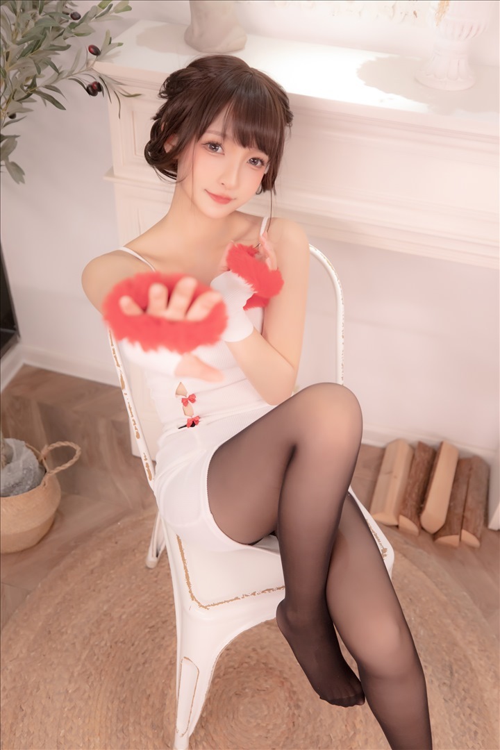小瑶幺幺:二次元cosplay界的甜美女神,用心诠释每个角色的灵魂 4 小瑶幺幺:二次元cosplay界的甜美女神,用心诠释每个角色的灵魂