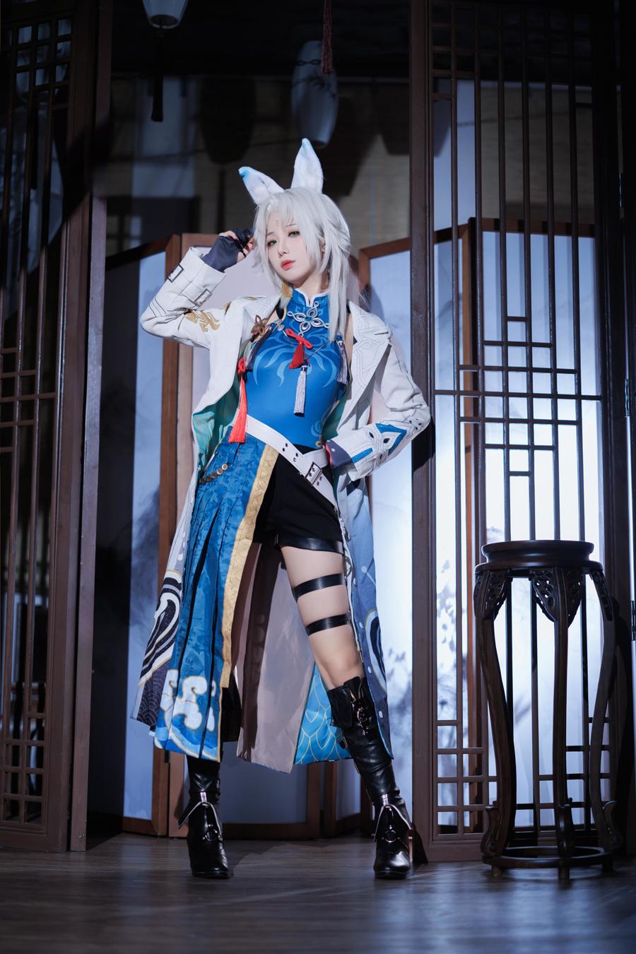 樱晚gigi:魔都二次元女神的性感写真与COS魅力全揭秘 4 樱晚gigi:魔都二次元女神的性感写真与COS魅力全揭秘