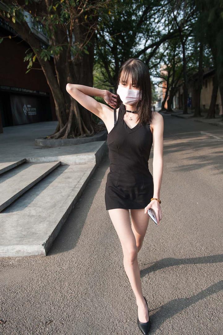 惊艳秀人杏子身高揭秘,{subkeyword}巧妙展现,{zikeyword}魅力尽显 4 惊艳秀人杏子身高揭秘,{subkeyword}巧妙展现,{zikeyword}魅力尽显