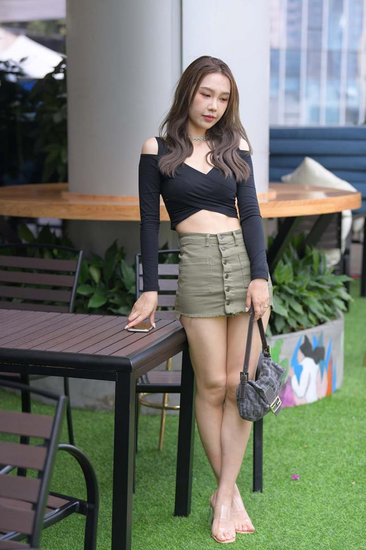 王羽杉吃鸡图片高清:高能女神的多维狂欢 7 王羽杉吃鸡图片高清:高能女神的多维狂欢