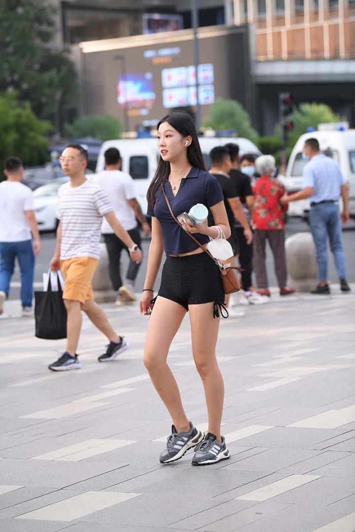 微密圈妮老师秘密基地:独家爆料火辣日常,粉丝福利满满! 3 微密圈妮老师秘密基地:独家爆料火辣日常,粉丝福利满满!