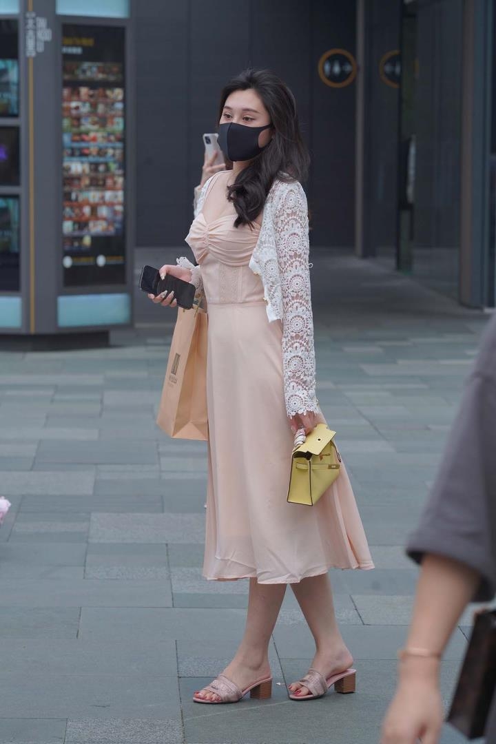 桃妖夭:从秀人网新人到网红模特的华丽蜕变之路 4 桃妖夭:从秀人网新人到网红模特的华丽蜕变之路