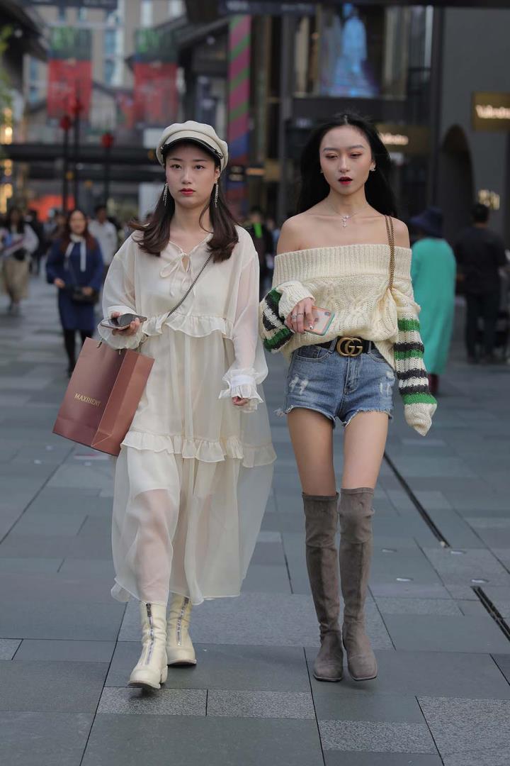 糖果果的舰长视图:性感Coser的次元征服与绝美绽放 5 糖果果的舰长视图:性感Coser的次元征服与绝美绽放
