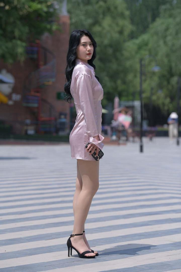 微密圈 张洛洛:甜美炸裂的秘密世界,敢来探险吗? 4 微密圈 张洛洛:甜美炸裂的秘密世界,敢来探险吗?