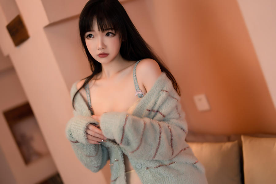 王雨纯女仆装诱惑:极致性感与甜美气质的绝妙融合 5 王雨纯女仆装诱惑:极致性感与甜美气质的绝妙融合