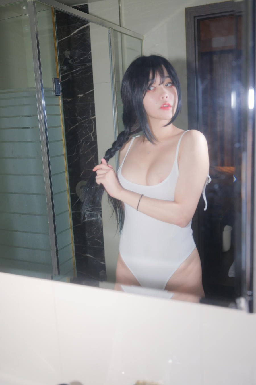 Bomi:韩国顶级COS女神的私房写真与魅力全解析 3 Bomi:韩国顶级COS女神的私房写真与魅力全解析