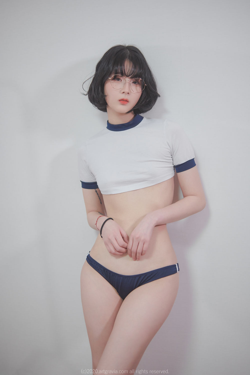 微密圈你的UU:揭秘性感cosplay女王的私密诱惑世界 2 微密圈你的UU:揭秘性感cosplay女王的私密诱惑世界