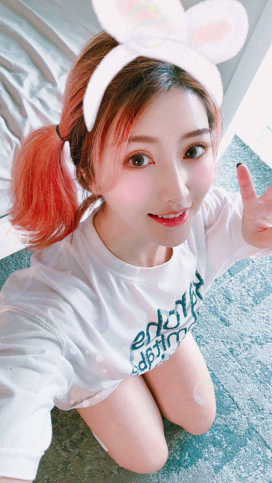 微密圈希希:揭秘性感女神的私密世界,火辣身材让你欲罢不能 1 微密圈希希:揭秘性感女神的私密世界,火辣身材让你欲罢不能
