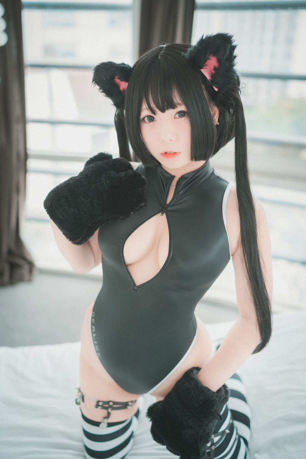 xiuren 8640:新晋女神nana豆酱,丝袜美臀的性感风暴 4 xiuren 8640:新晋女神nana豆酱,丝袜美臀的性感风暴