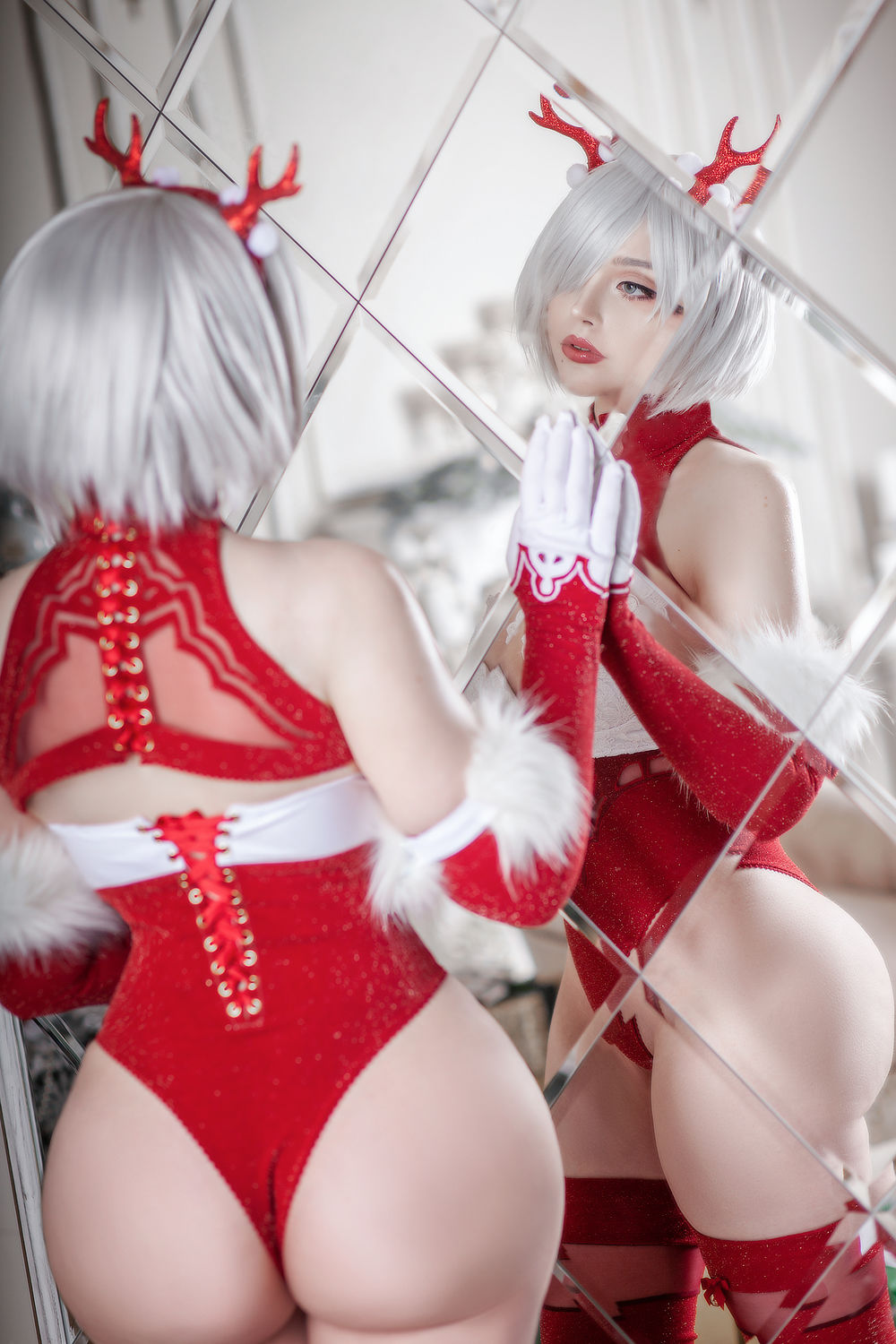 无影喵喵ghost:性感、神秘与才华并存的猫系Coser,掀翻二次元圈的天蝎女王 3 无影喵喵ghost:性感、神秘与才华并存的猫系Coser,掀翻二次元圈的天蝎女王