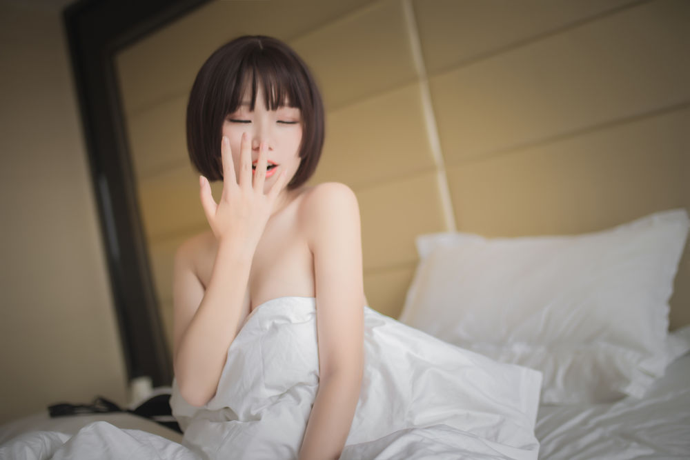 Yoko宅夏-一号本白丝6858