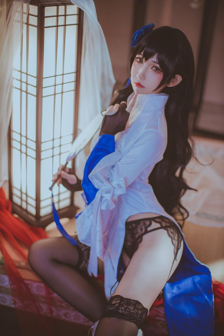 朝霧愛:从插画师到顶级Coser的蜕变之路,27套精美作品背后的创作秘密 3 朝霧愛:从插画师到顶级Coser的蜕变之路,27套精美作品背后的创作秘密
