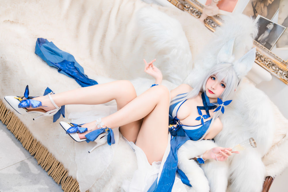 性感女神降临现实!Momoko葵葵 信浓Cosplay全解析:撩动幻想极限 3 性感女神降临现实!Momoko葵葵 信浓Cosplay全解析:撩动幻想极限